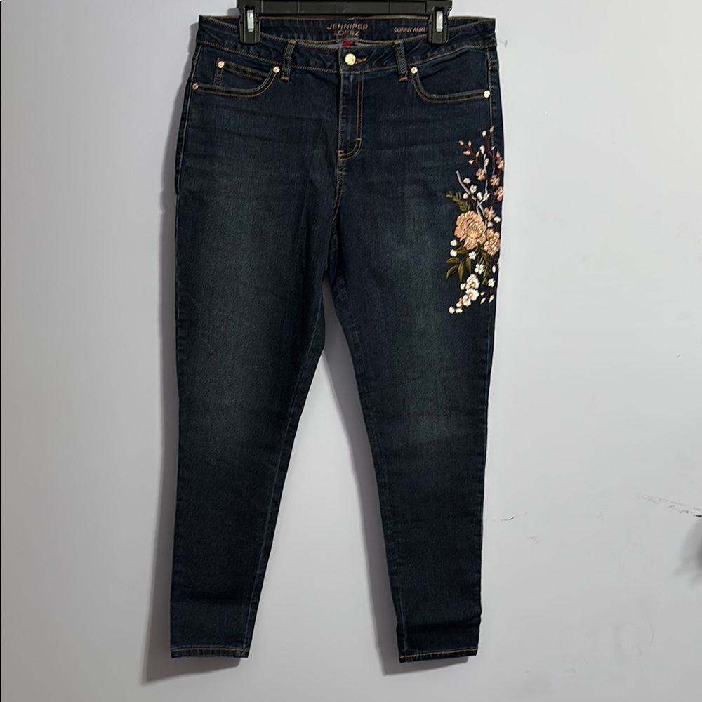 Floral Embroidered Women's Jeans